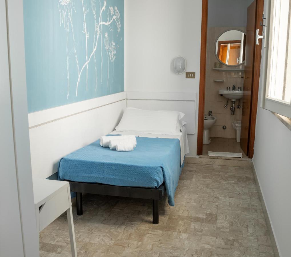 Hotel Villa Maris Rimini Exteriér fotografie
